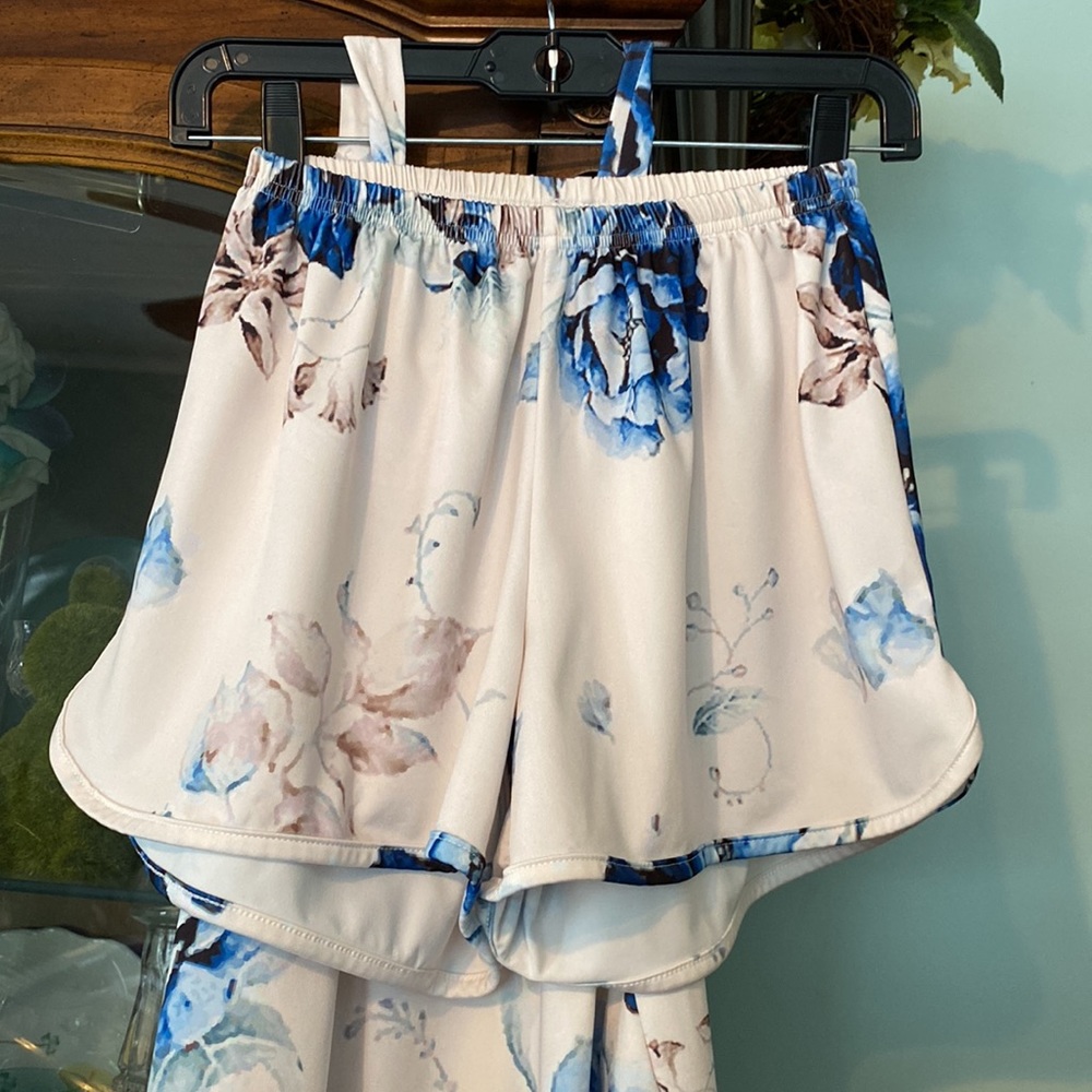 Pajama set - Picture 3 of 9